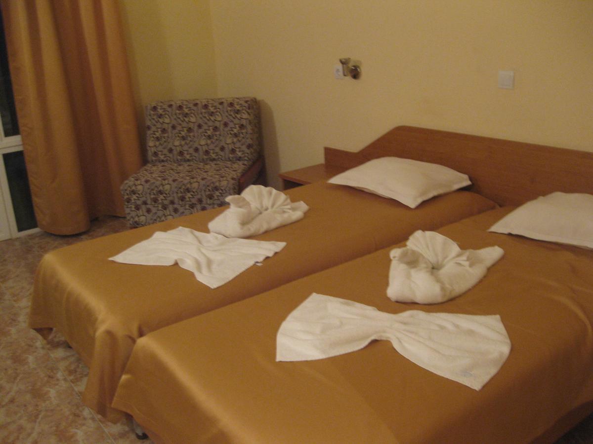 Hotel Palace Kranevo Bagian luar foto