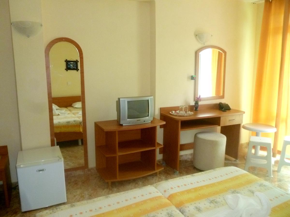 Hotel Palace Kranevo Bagian luar foto