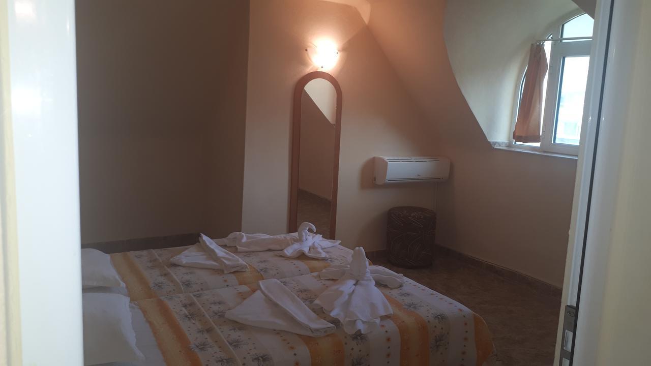 Hotel Palace Kranevo Bagian luar foto