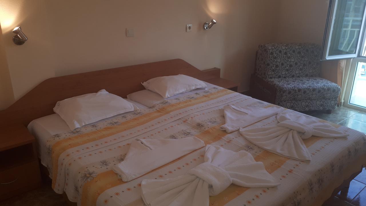 Hotel Palace Kranevo Bagian luar foto