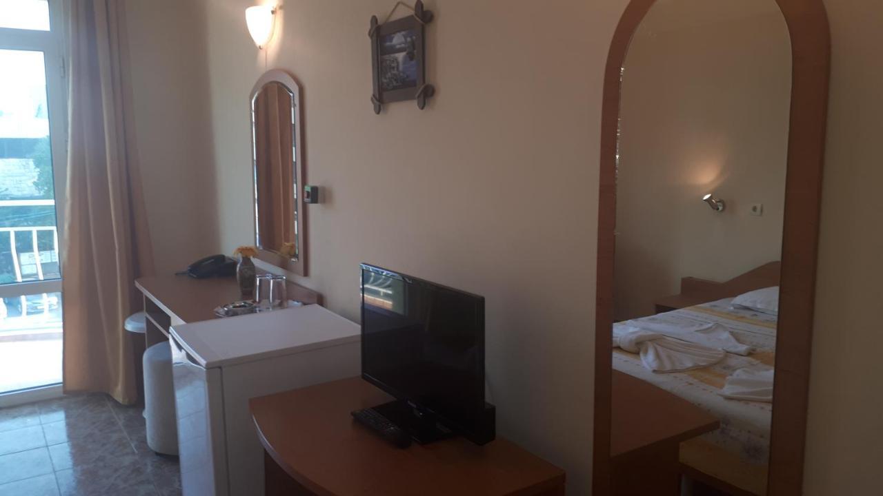 Hotel Palace Kranevo Bagian luar foto