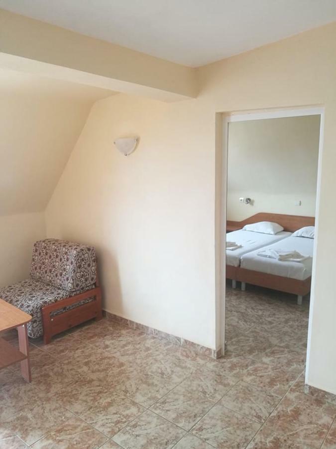 Hotel Palace Kranevo Bagian luar foto
